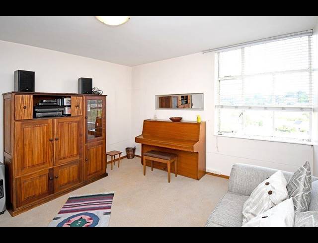 3 BEDROOM APARTMENT FOR SALE IN BEDFORD GARDENS